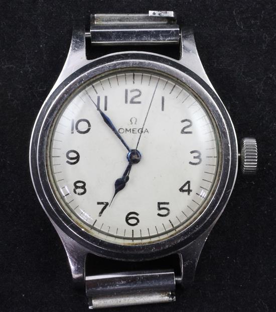 A gentlemans 1940s stainless steel Omega military manual wind wrist watch,